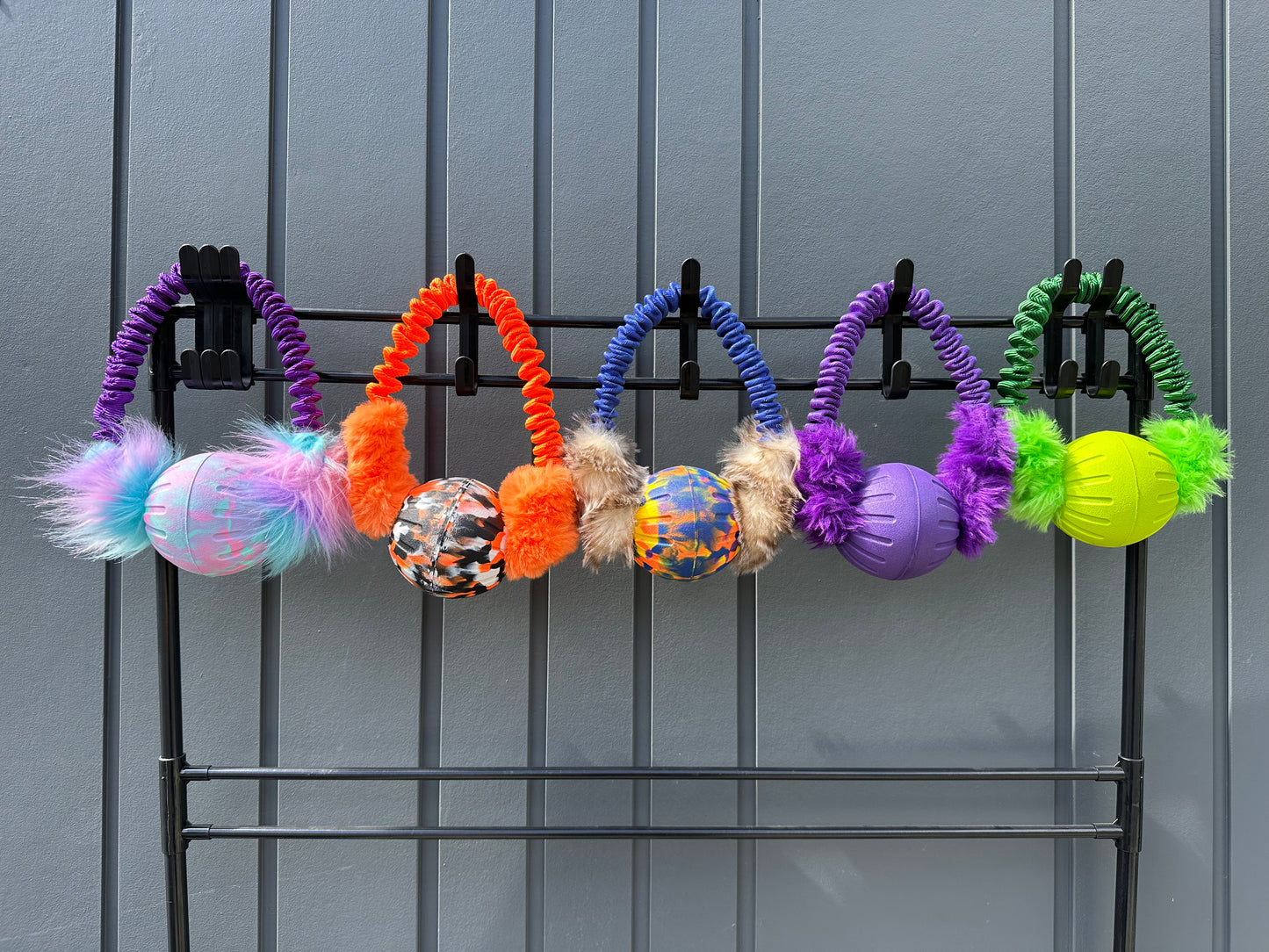 Bungee tug toy - all in one