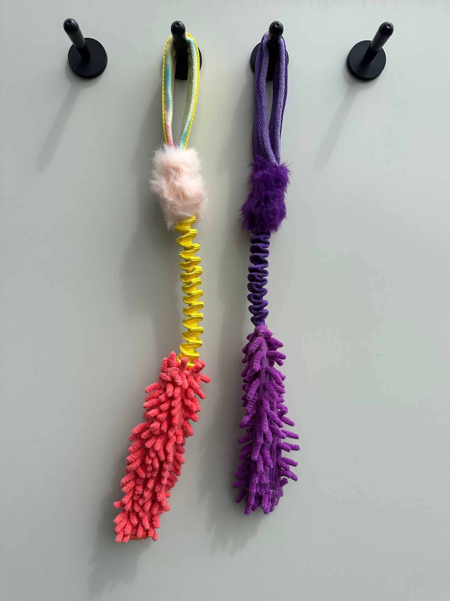 Bungee tug toy - all in one