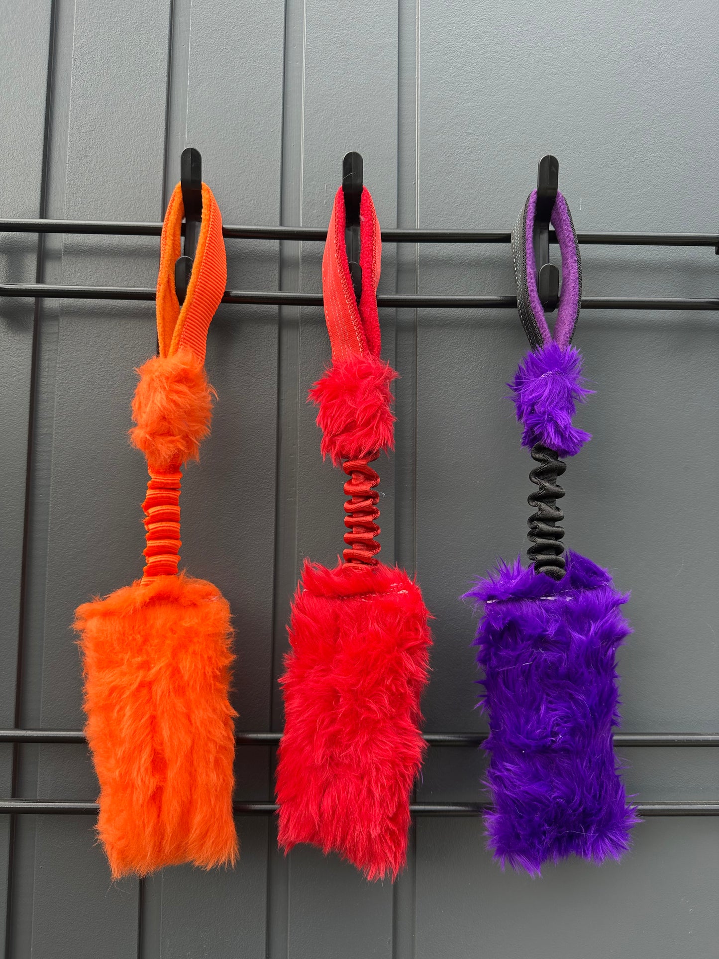 Bungee tug toy - all in one