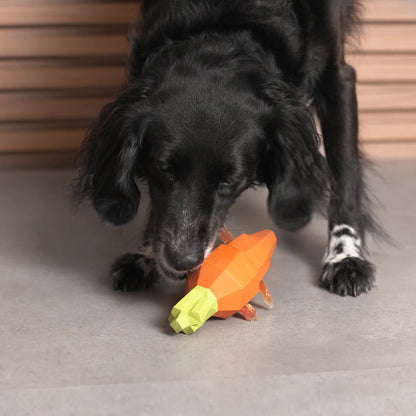 Zee.Dog Super Veggiez Toy - Carrot